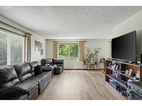 21951 S Hwy 99e Canby OR 97013