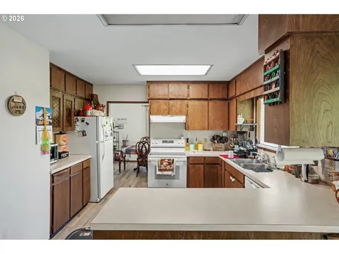 21951 S Hwy 99e Canby OR 97013