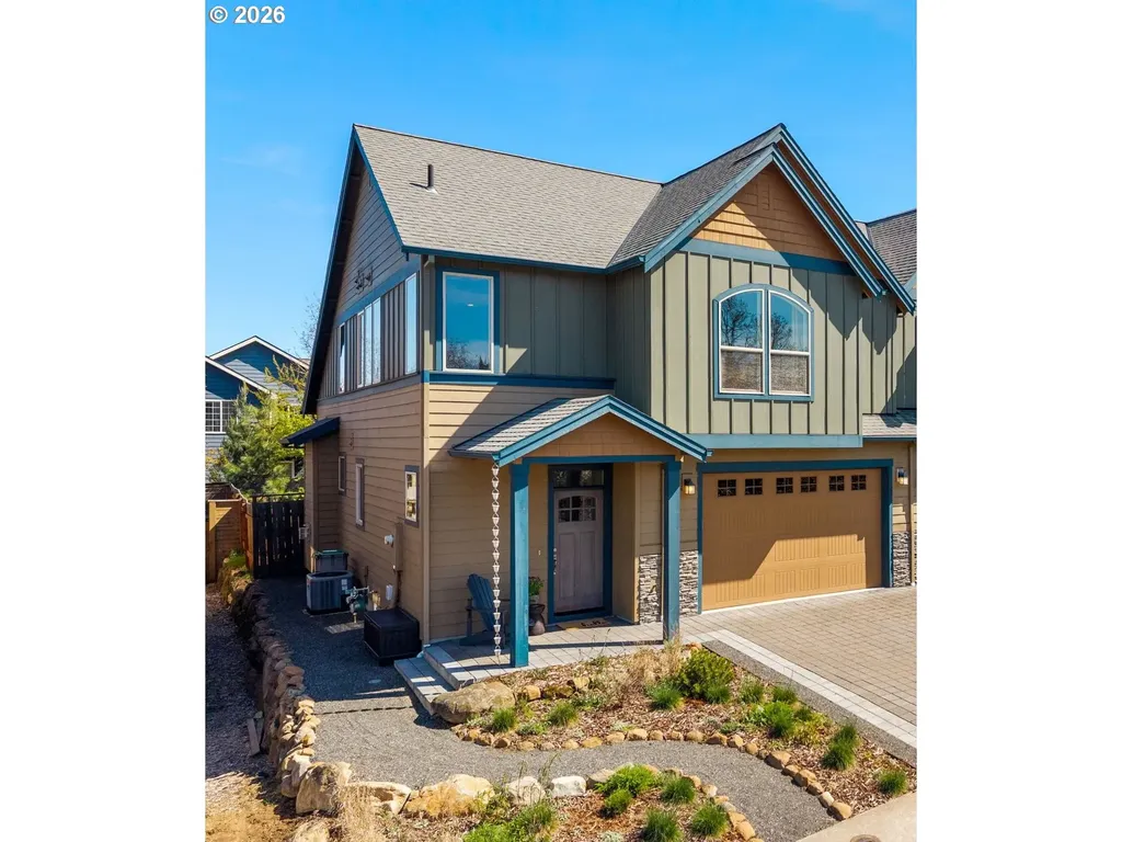 921 Goose Way Hood River OR 97031