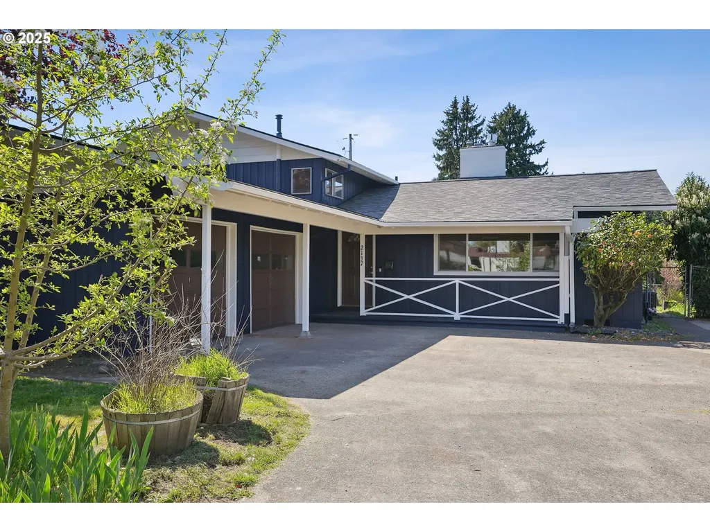 2137 NE 105th Avenue Portland OR 97220