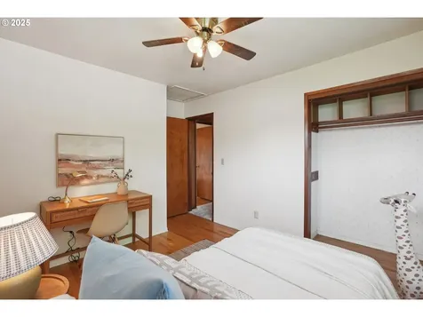 2137 NE 105th Avenue Portland OR 97220
