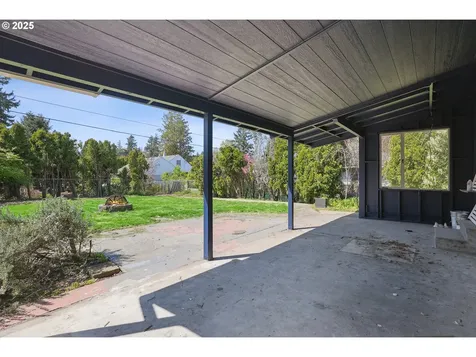 2137 NE 105th Avenue Portland OR 97220