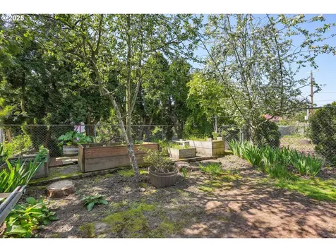 2137 NE 105th Avenue Portland OR 97220