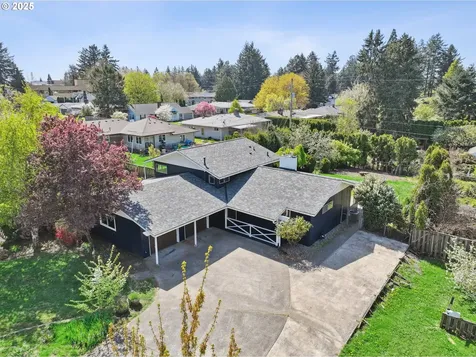 2137 NE 105th Avenue Portland OR 97220