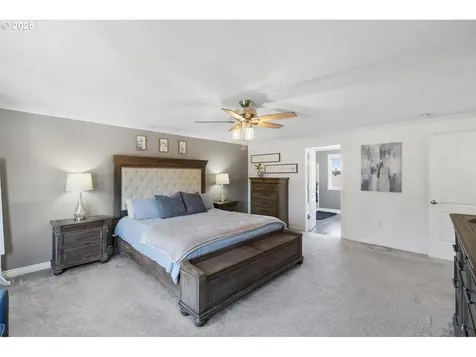 10402 NE 95th Street Vancouver WA 98662