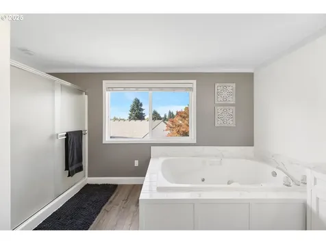 10402 NE 95th Street Vancouver WA 98662