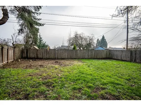 1879 G Street Springfield OR 97477
