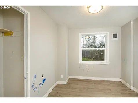 1879 G Street Springfield OR 97477