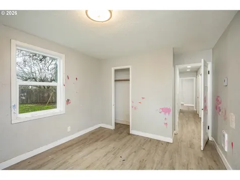 1879 G Street Springfield OR 97477