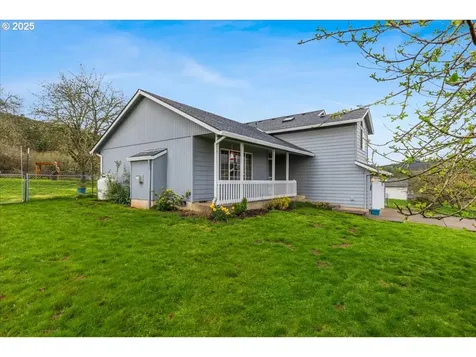 38535 SW Royjean Lane Gaston OR 97119