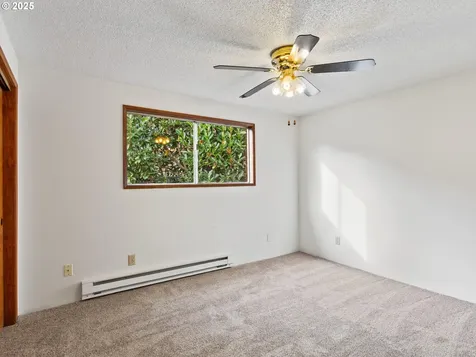 2419 SE 79th Avenue Portland OR 97206