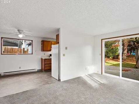2419 SE 79th Avenue Portland OR 97206