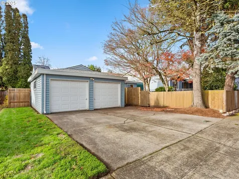 2419 SE 79th Avenue Portland OR 97206