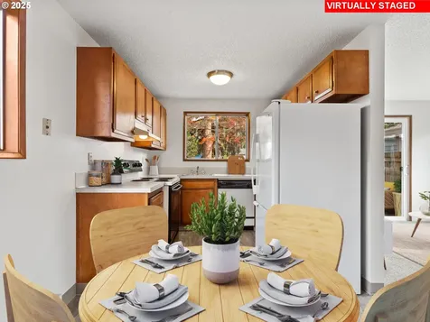2419 SE 79th Avenue Portland OR 97206