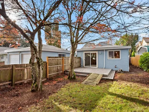 2419 SE 79th Avenue Portland OR 97206