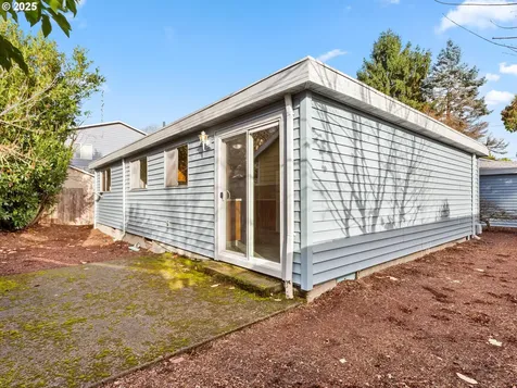 2419 SE 79th Avenue Portland OR 97206