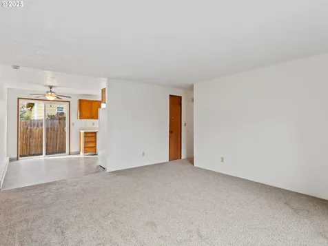 2419 SE 79th Avenue Portland OR 97206