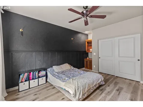 251 Winchester Creek Avenue Winchester OR 97495