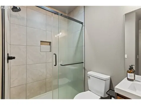 251 Winchester Creek Avenue Winchester OR 97495