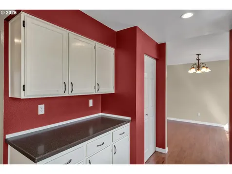 4449 Ivy Street Springfield OR 97478