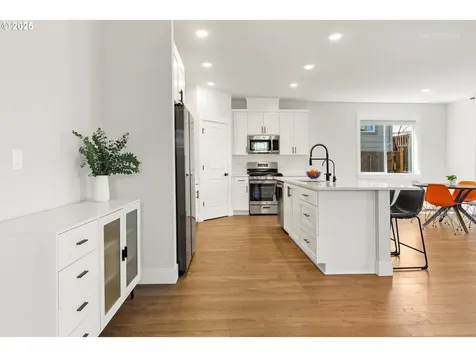 18331 SW Sugarloaf Lane Beaverton OR 97007