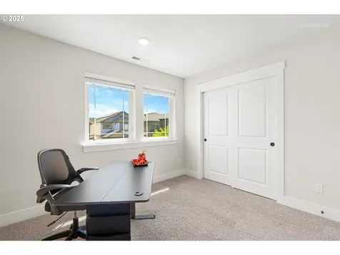 18331 SW Sugarloaf Lane Beaverton OR 97007