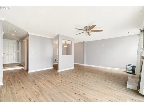6181 SW Erickson Avenue Beaverton OR 97008
