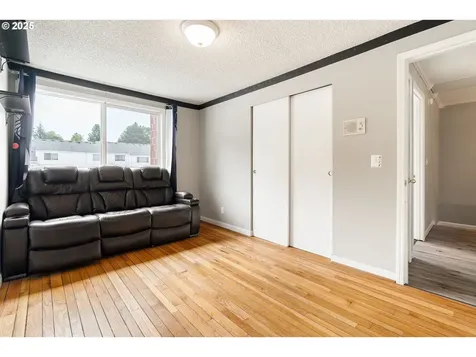 6181 SW Erickson Avenue Beaverton OR 97008