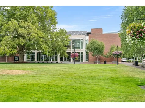 6181 SW Erickson Avenue Beaverton OR 97008