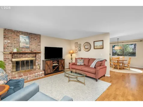 17870 NW Dogwood Court Beaverton OR 97006