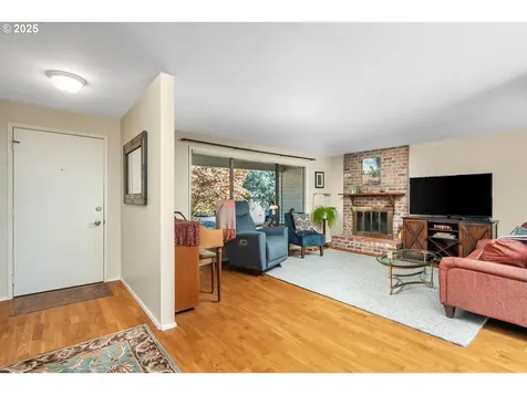 17870 NW Dogwood Court Beaverton OR 97006