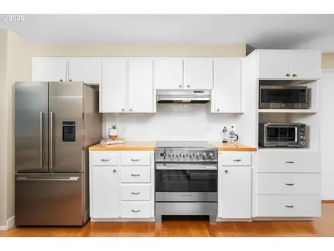 17870 NW Dogwood Court Beaverton OR 97006