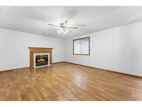 9205 NE 148th Avenue Vancouver WA 98682