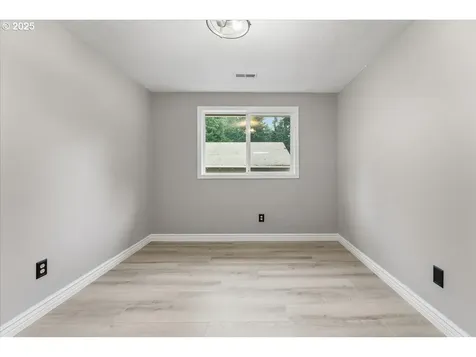 9205 NE 148th Avenue Vancouver WA 98682