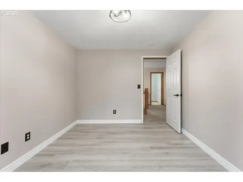9205 NE 148th Avenue Vancouver WA 98682