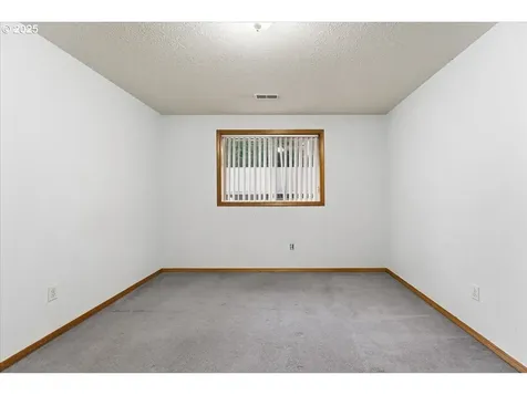 9205 NE 148th Avenue Vancouver WA 98682