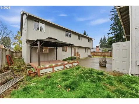9205 NE 148th Avenue Vancouver WA 98682