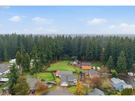 9205 NE 148th Avenue Vancouver WA 98682