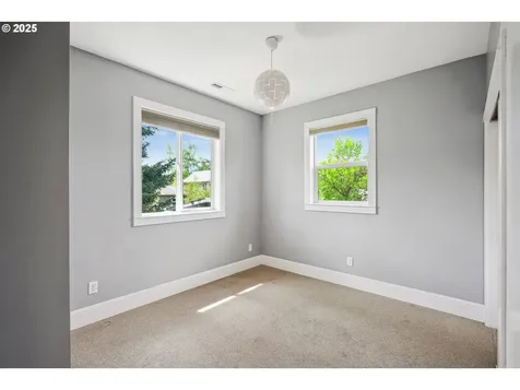 5522 N Oberlin Street Portland OR 97203