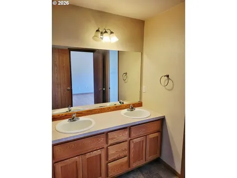 2316 NW 4th Street Battle Ground WA 98604
