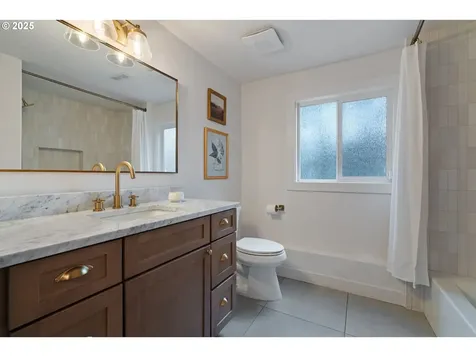 31616 SW Isle Way Lane West Linn OR 97068