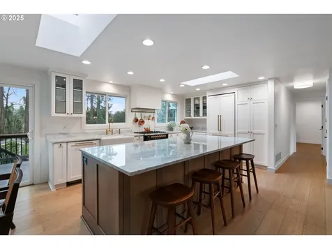 31616 SW Isle Way Lane West Linn OR 97068
