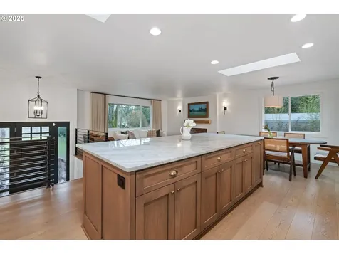 31616 SW Isle Way Lane West Linn OR 97068