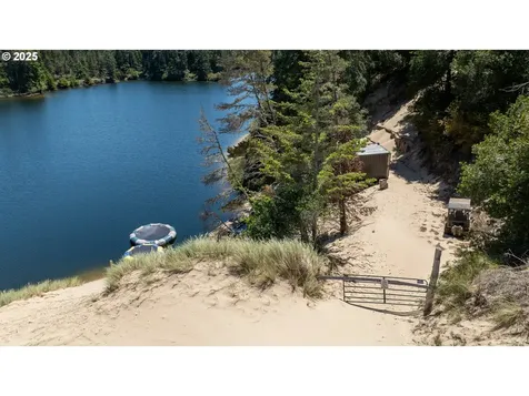 70298 Highway 101 North Bend OR 97459