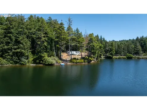 70298 Highway 101 North Bend OR 97459