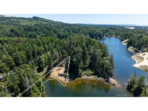 70298 Highway 101 North Bend OR 97459