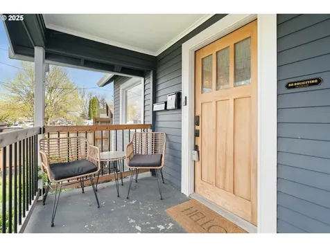 8522 N Saint Louis Avenue Portland OR 97203
