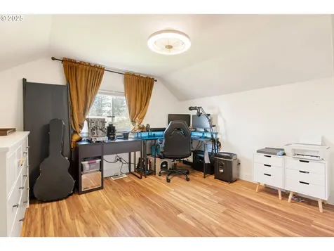 8522 N Saint Louis Avenue Portland OR 97203