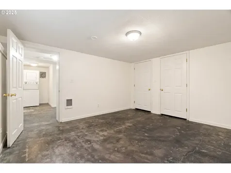 8522 N Saint Louis Avenue Portland OR 97203