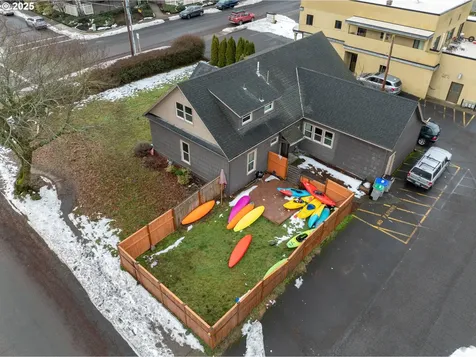 1802 Belmont Avenue Hood River OR 97031